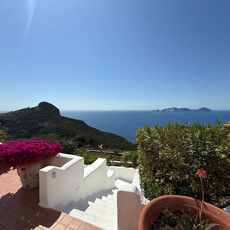 Guest House Villa Il Gabbiano Ponza Buitenkant foto