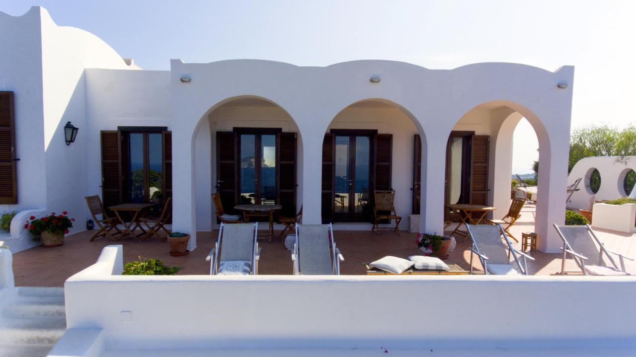 Guest House Villa Il Gabbiano Ponza Buitenkant foto