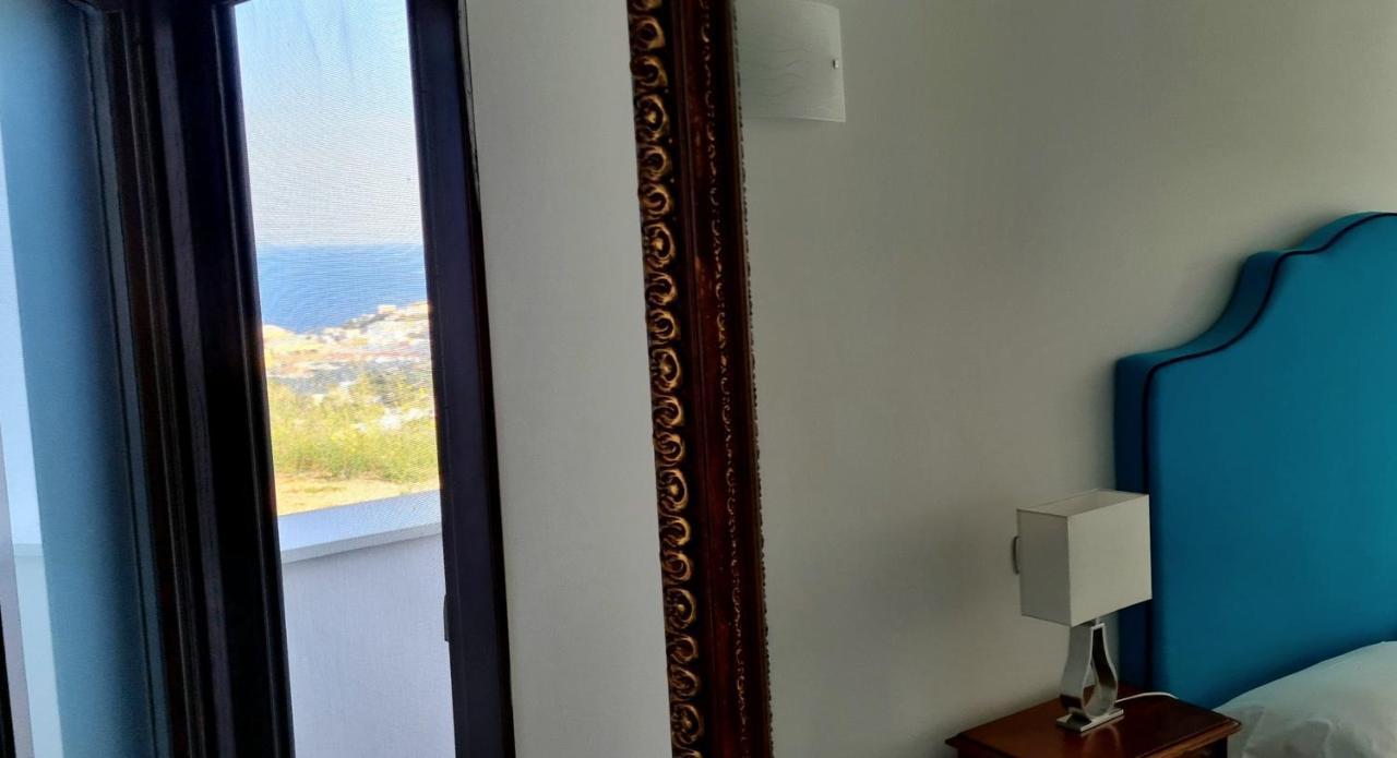 Guest House Villa Il Gabbiano Ponza Buitenkant foto