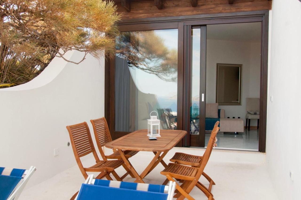 Guest House Villa Il Gabbiano Ponza Buitenkant foto