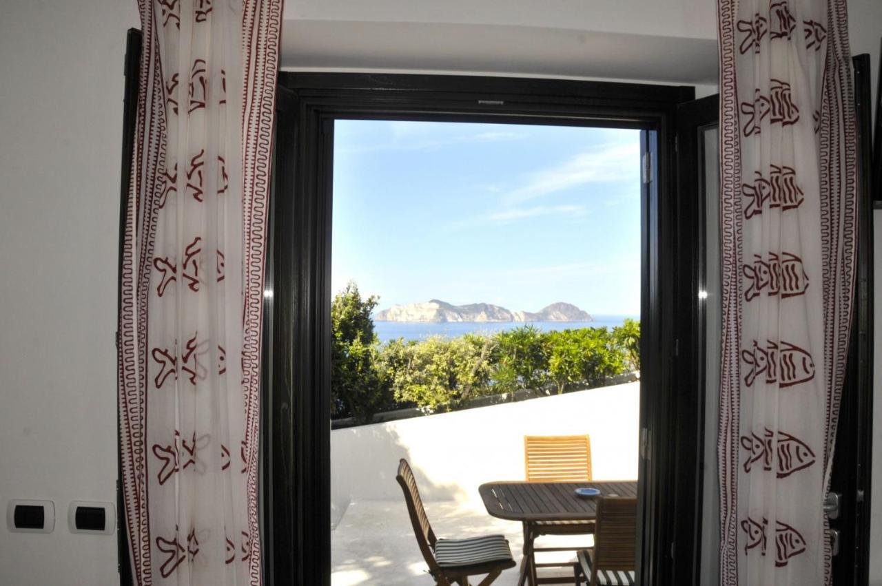 Guest House Villa Il Gabbiano Ponza Buitenkant foto
