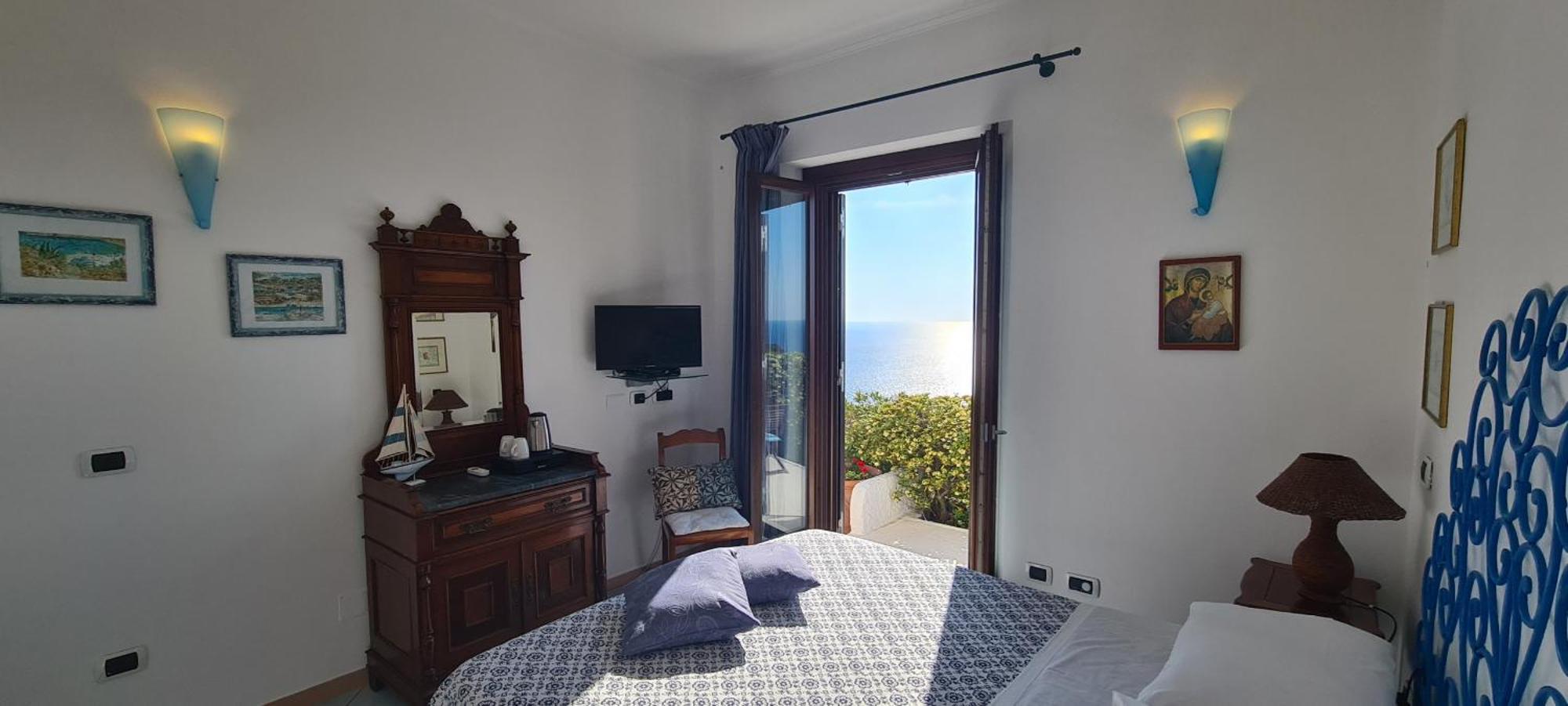 Guest House Villa Il Gabbiano Ponza Buitenkant foto